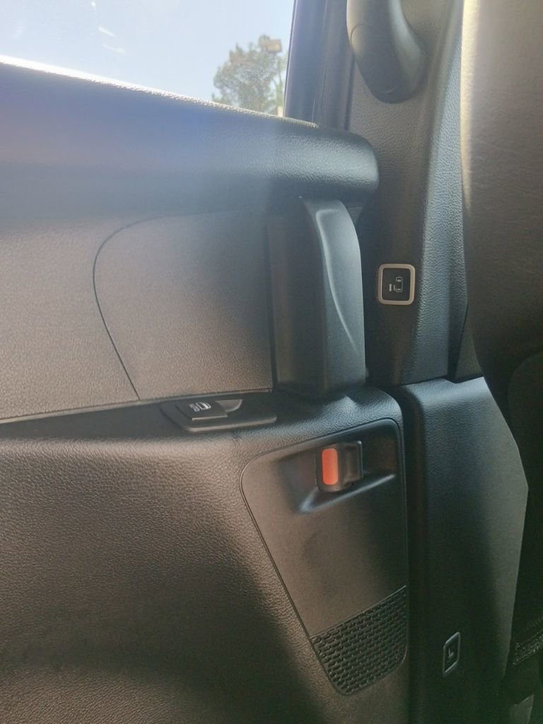 New 2025 Chrysler Pacifica Select image 43