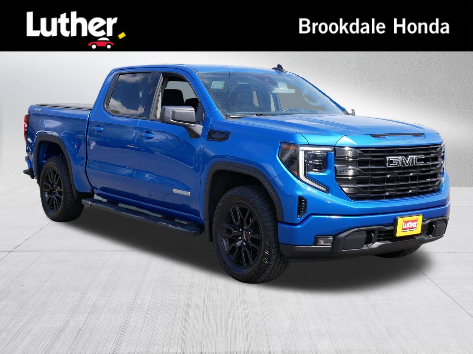 Used 2022 GMC Sierra 1500 Elevation w/ LPO, Elevation Black Package