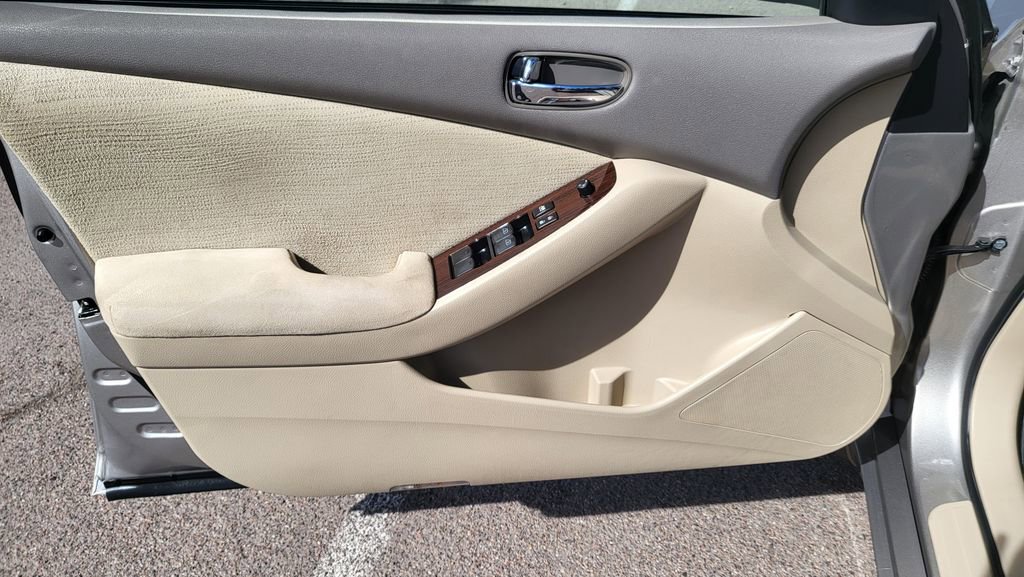 Used 2011 Nissan Altima 2.5 S w/ Convenience Pkg image 23