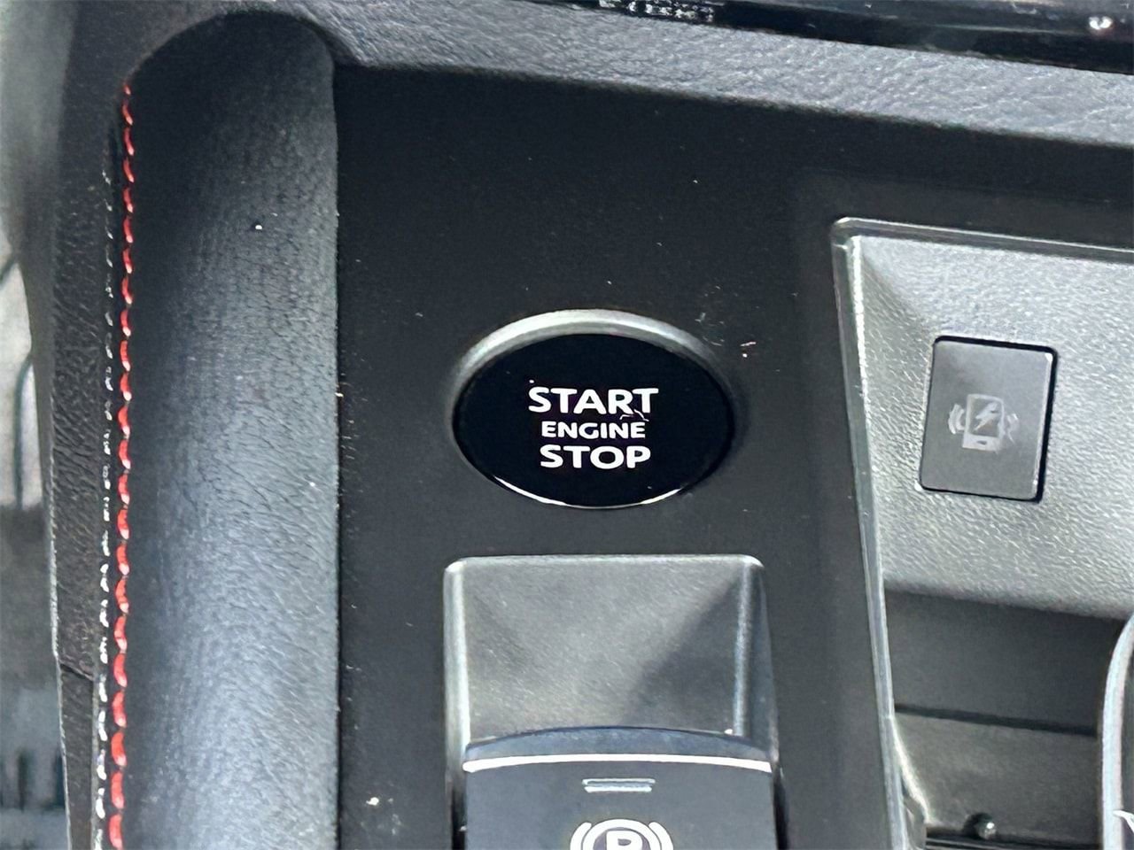 New 2026 Nissan Kicks SR image 26