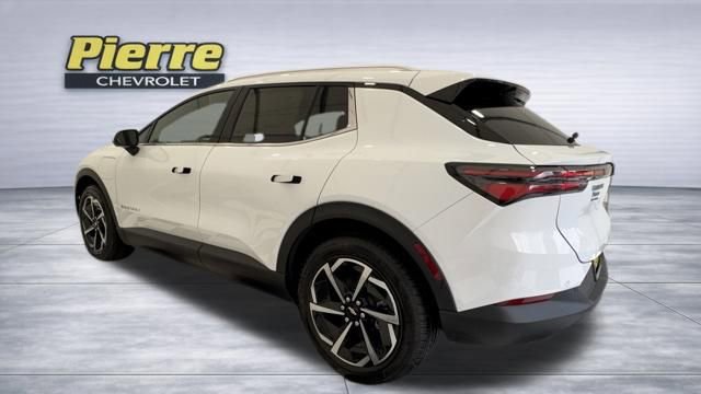 New 2026 Chevrolet Equinox EV LT FWD image 2