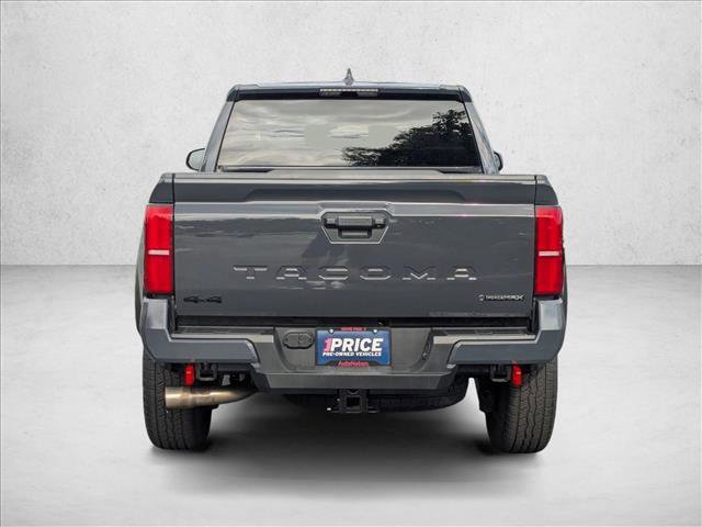 Used 2025 Toyota Tacoma TRD Off-Road image 6