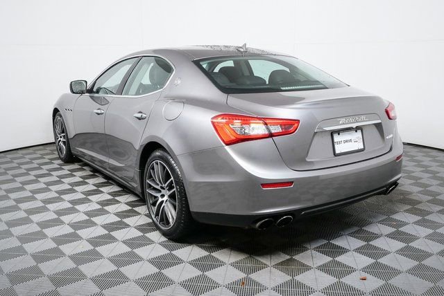 Used 2016 Maserati Ghibli image 28