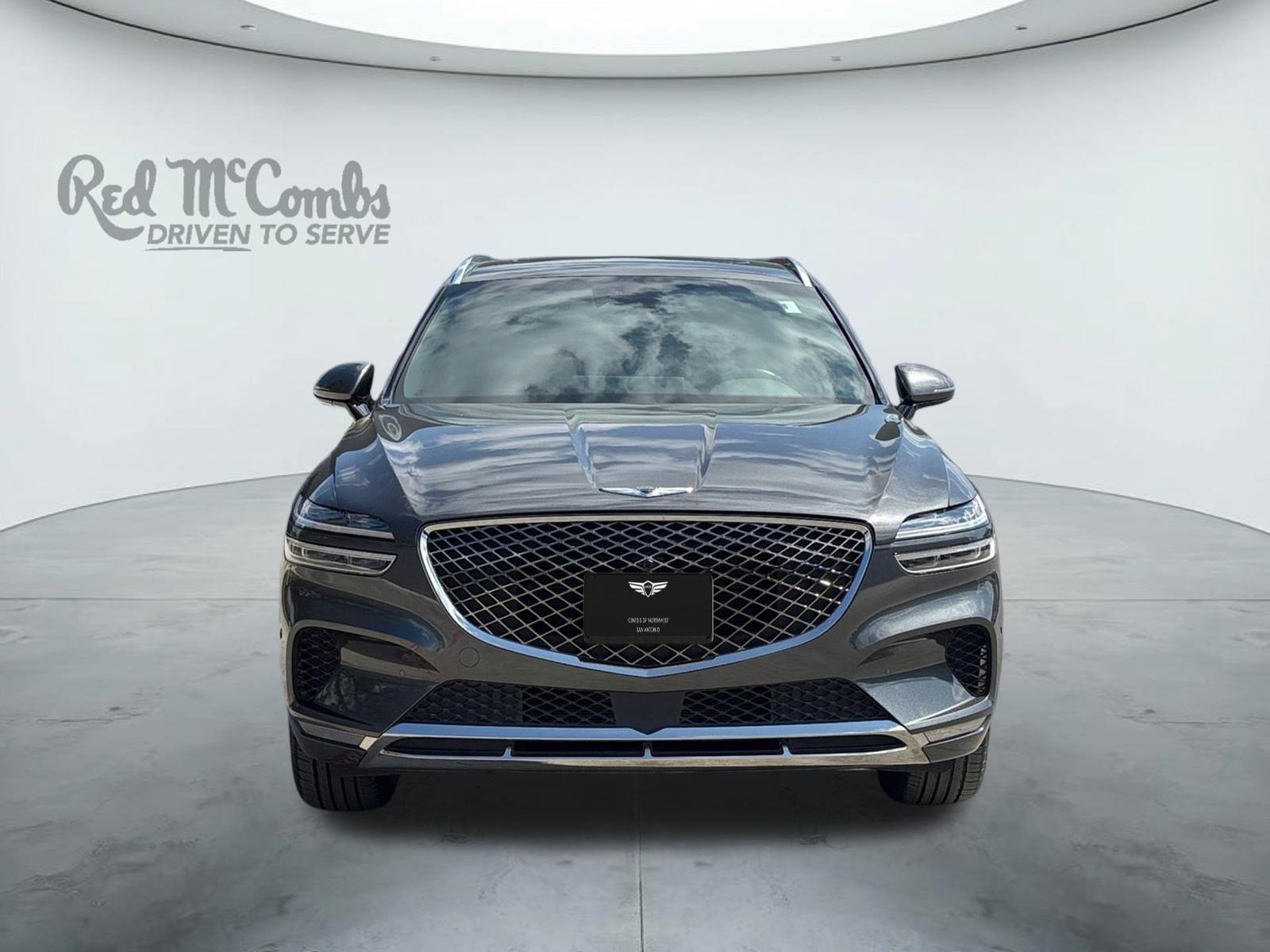 Used 2023 Genesis GV70 2.5T w/ Advanced Package image 8