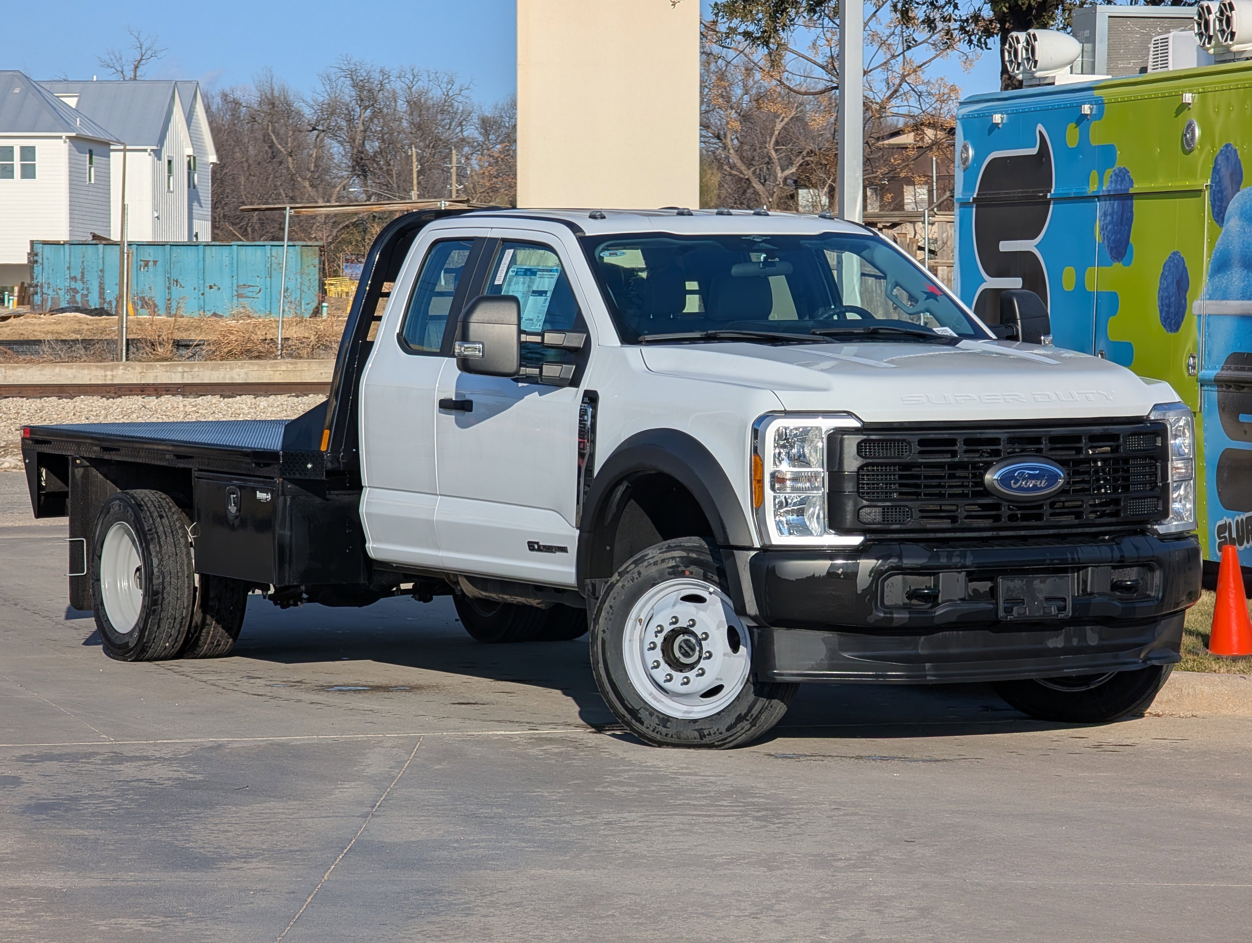 New 2023 Ford F550 4x4 SuperCab Super Duty image 1