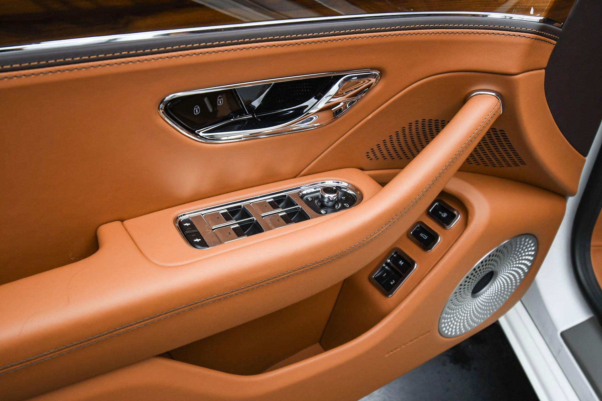 New 2026 Bentley Flying Spur image 41