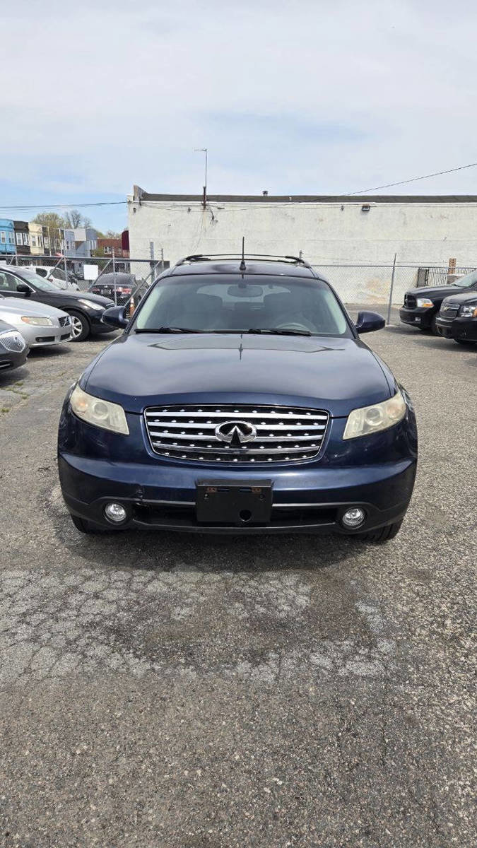 Used 2005 INFINITI FX35 AWD w/ (U01) Technology Pkg image 3