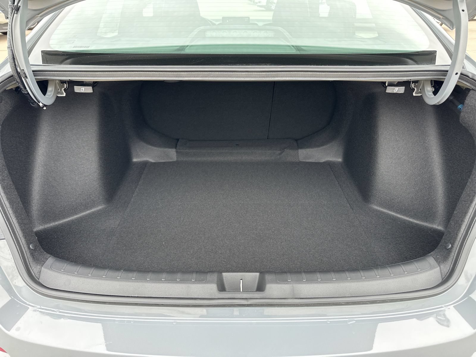 Used 2025 Honda Civic Sport image 14