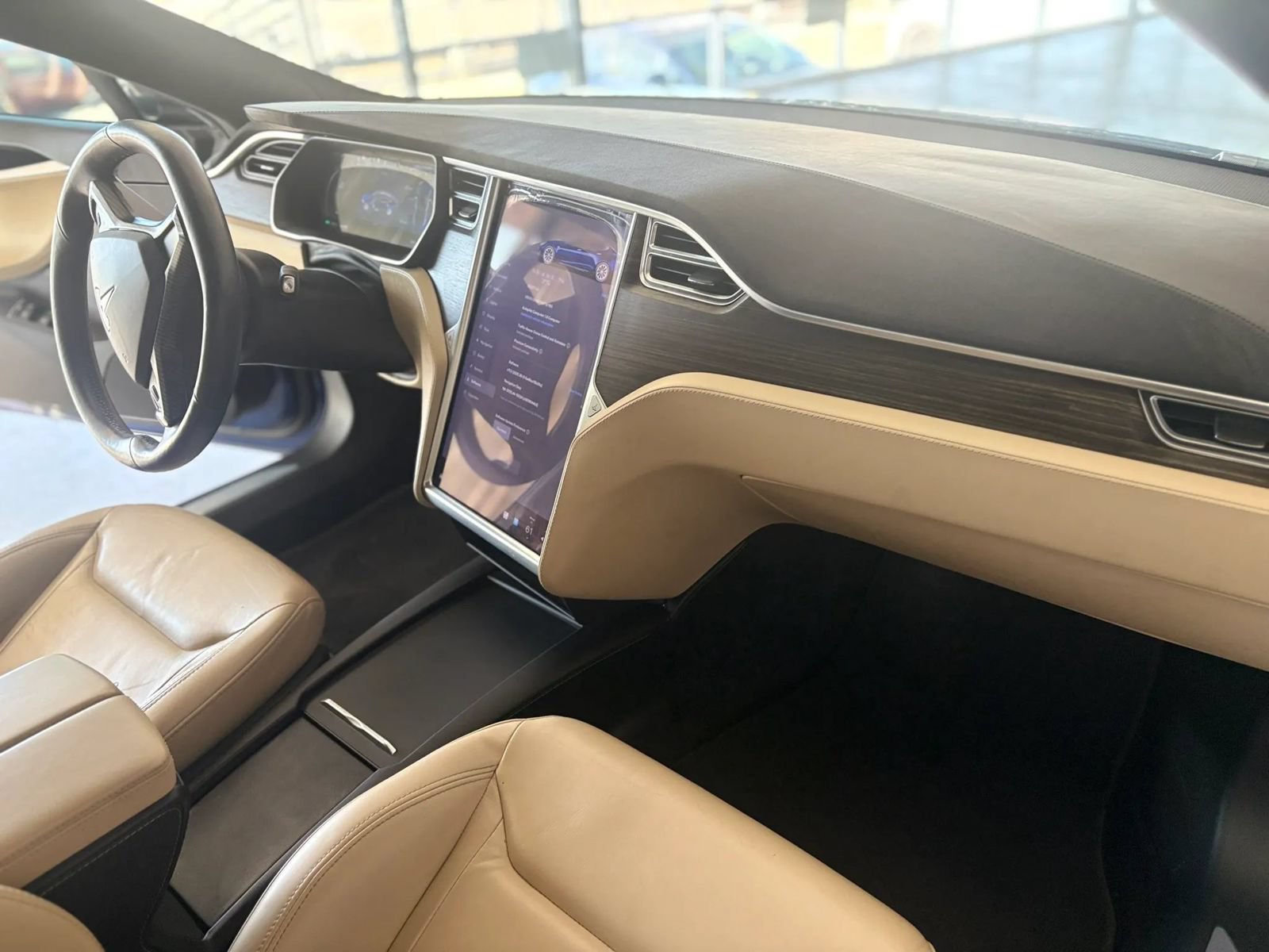 Used 2016 Tesla Model S 75 RWD image 7