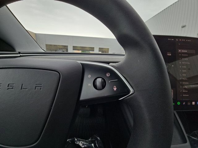 Used 2024 Tesla Model 3 Standard Range RWD image 12