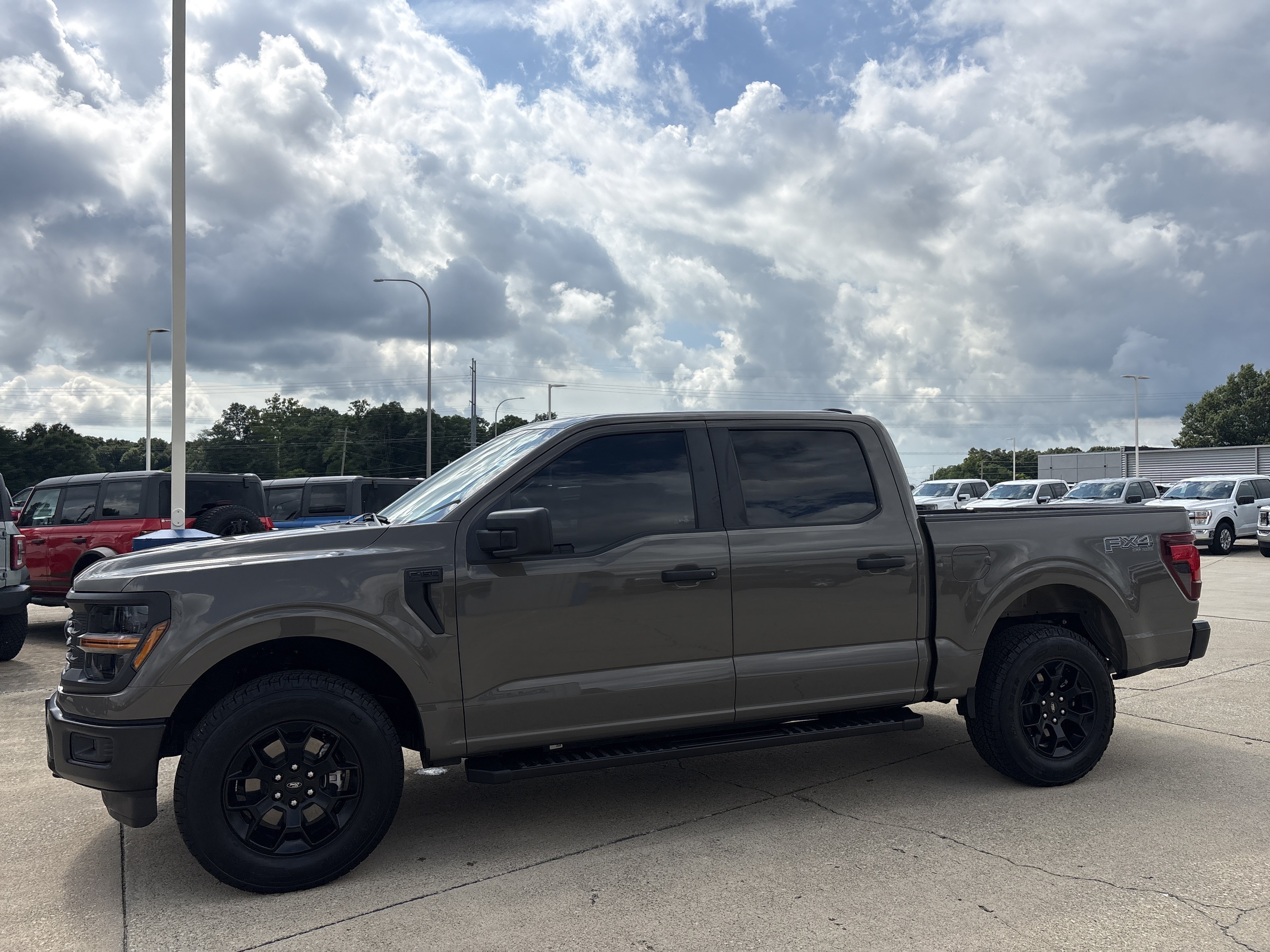 Used 2025 Ford F150 STX w/ Equipment Group 201A FX4 AWD/4WD image 3