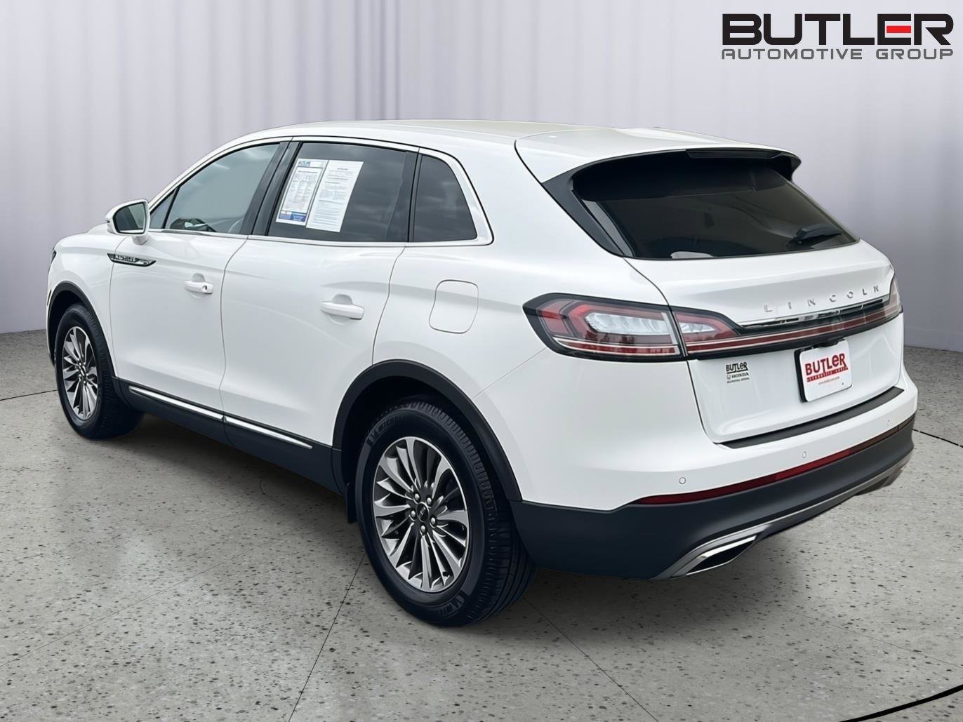 Used 2020 Lincoln Nautilus FWD w/ Equipment Group 101A image 4