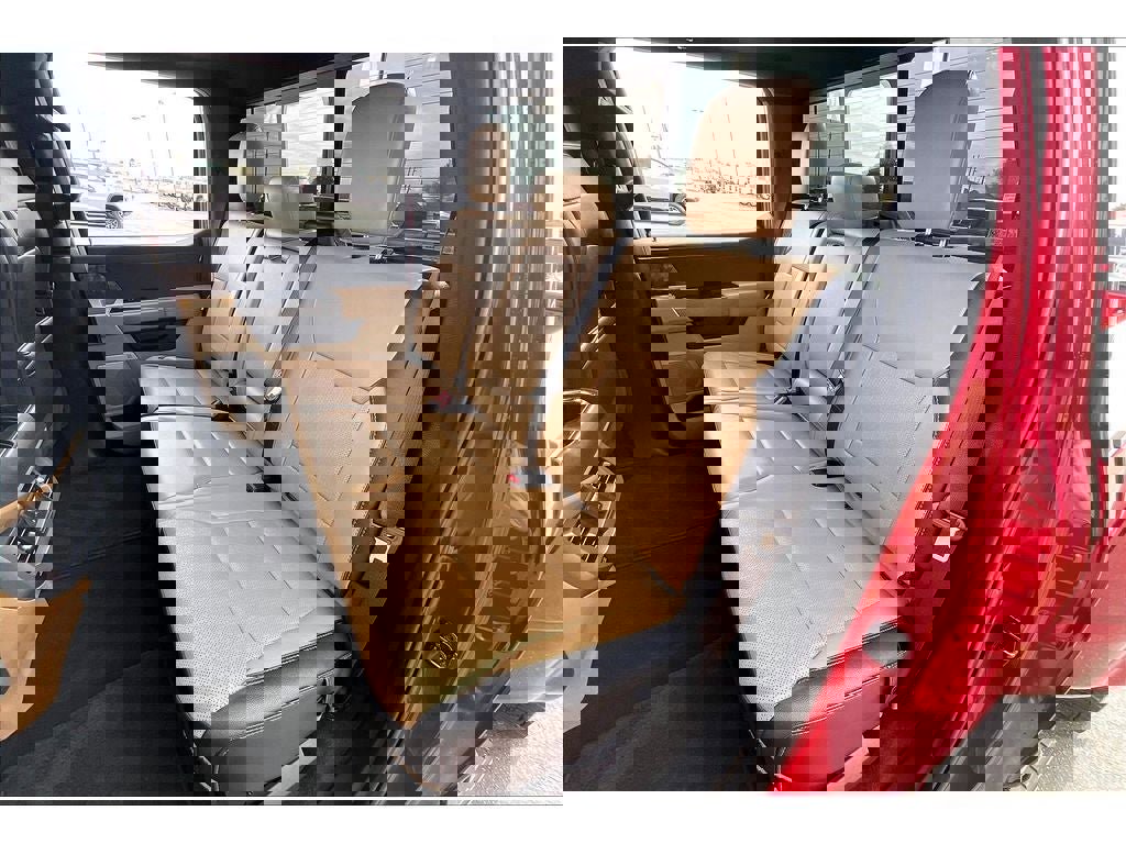 Used 2025 Ford F450 Lariat w/ Lariat Ultimate Package image 27