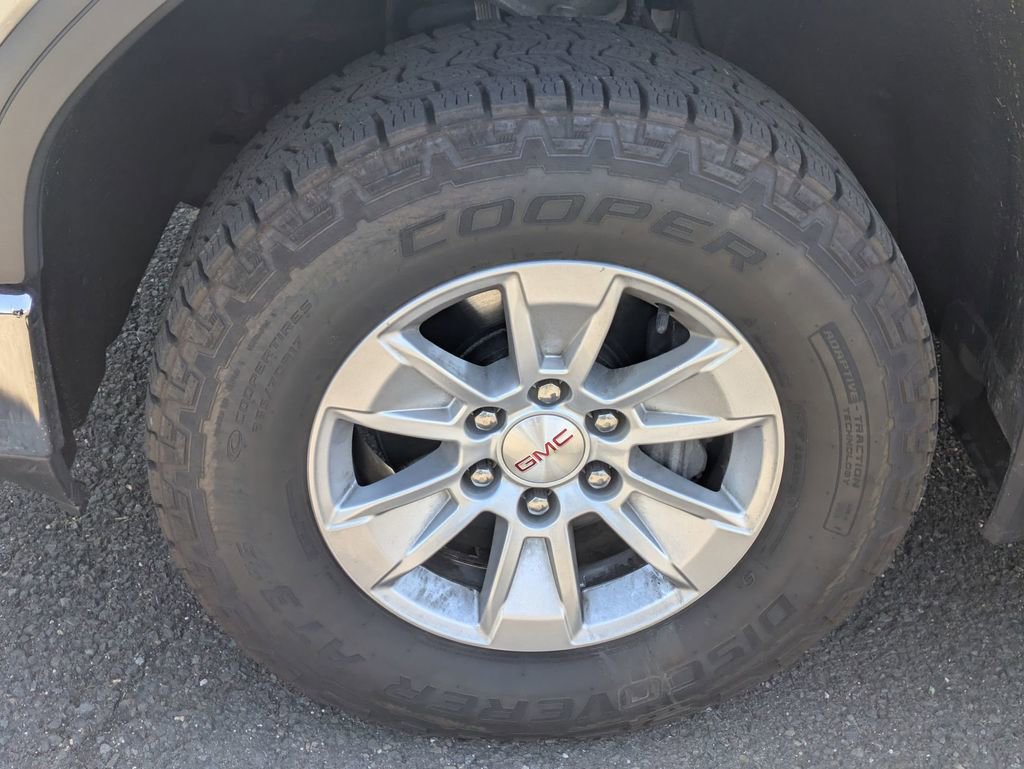 Used 2020 GMC Sierra 1500 SLE w/ SLE Value Package AWD/4WD image 7