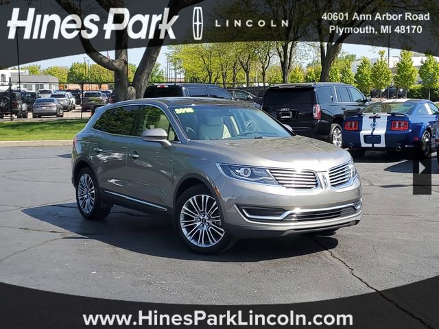 Used 2016 Lincoln MKX Reserve w/ Driver Assistance Package AWD/4WD image 1