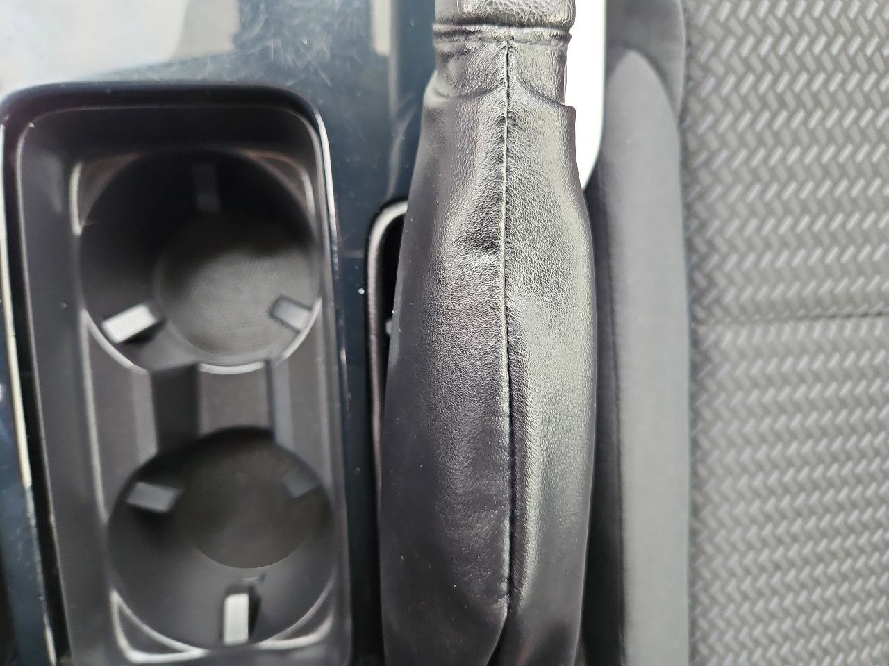 Used 2022 Mitsubishi Eclipse Cross ES image 33