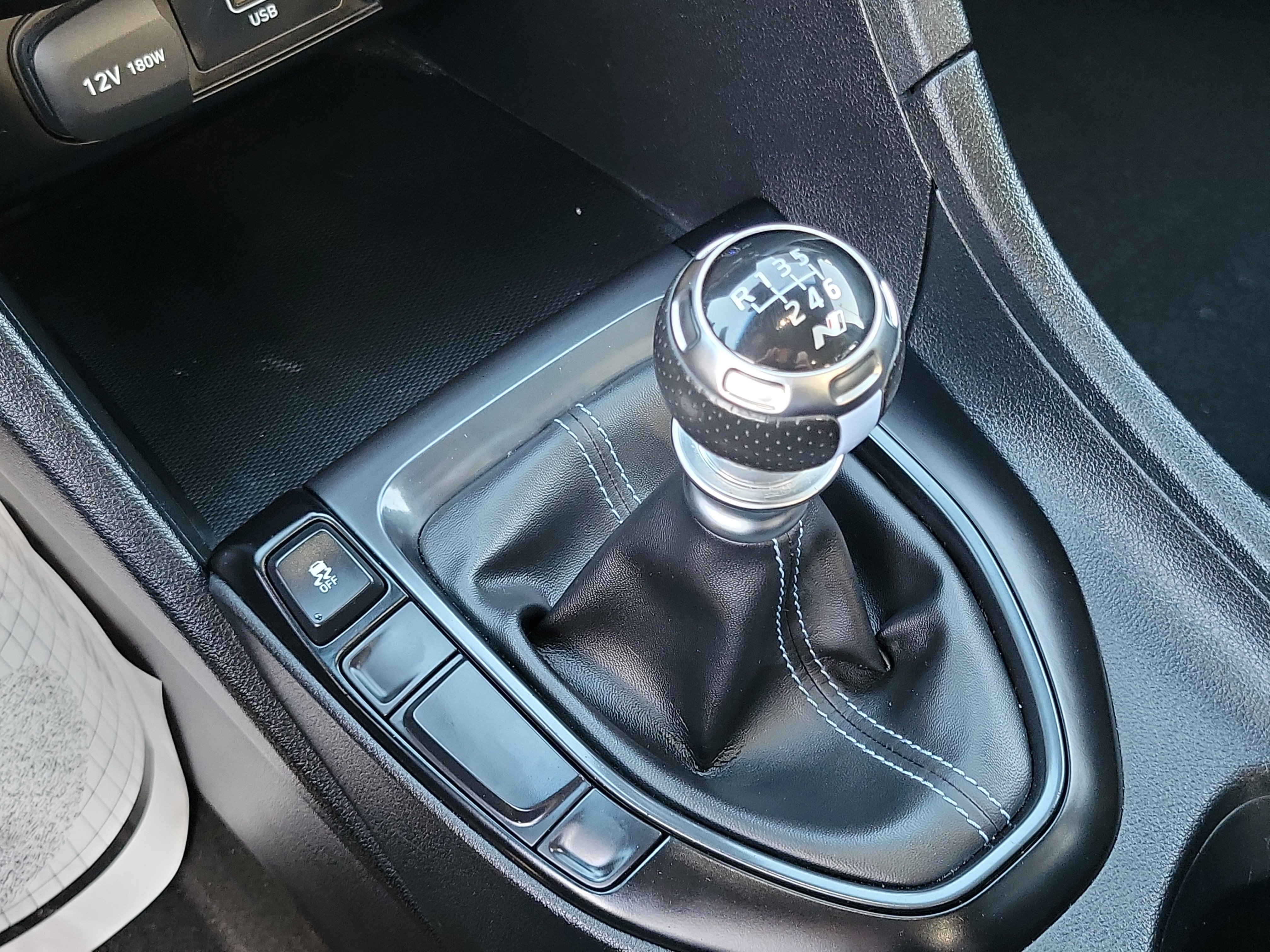 Certified 2022 Hyundai Veloster N FWD image 9