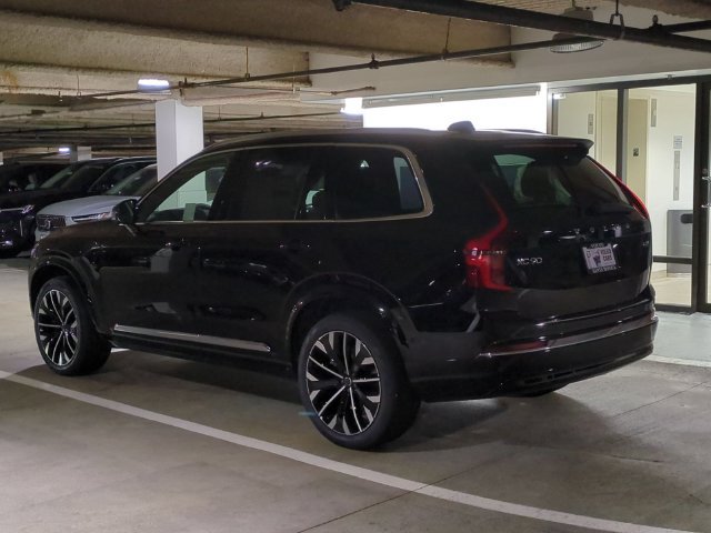 New 2026 Volvo XC90 T8 Plus w/ Protection Package AWD/4WD image 5