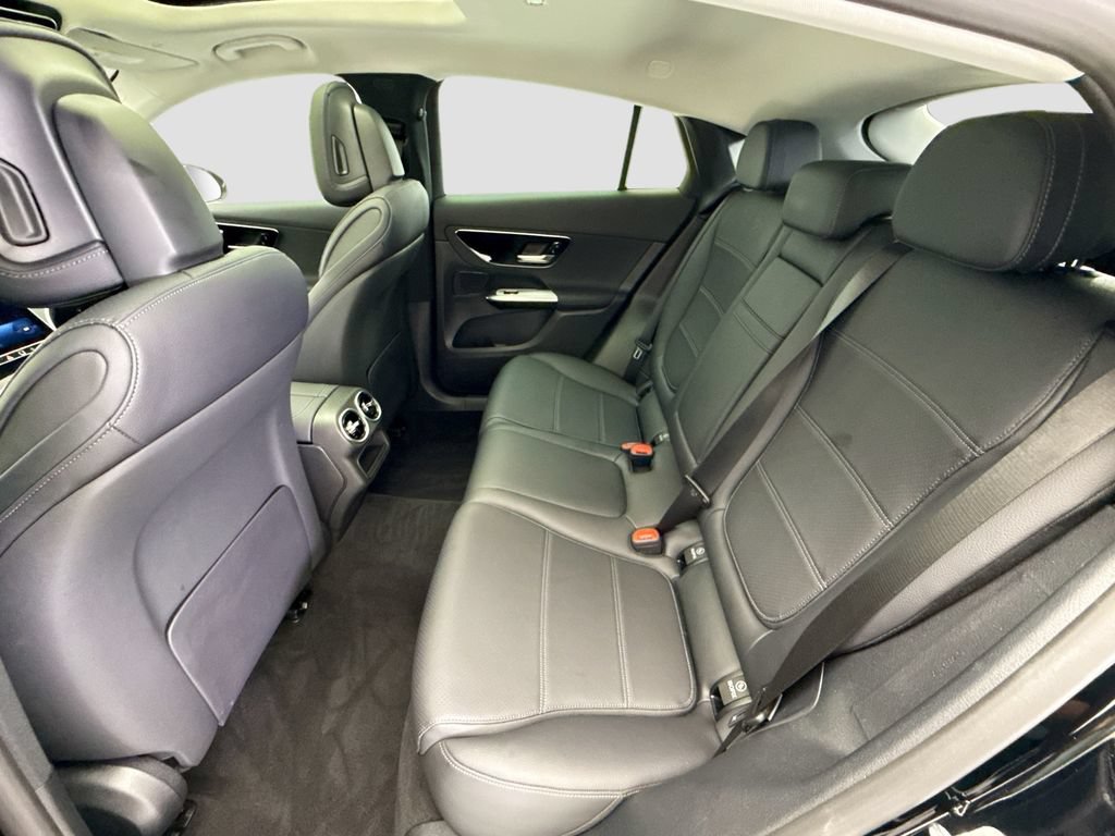Certified 2025 Mercedes-Benz GLC 300 4MATIC image 20