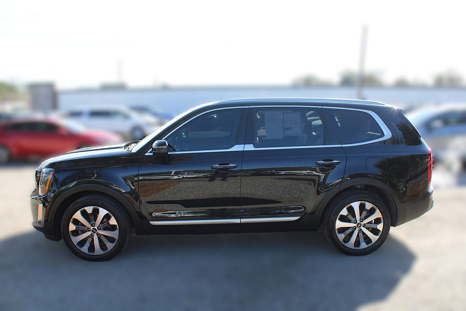 Certified 2022 Kia Telluride S image 14