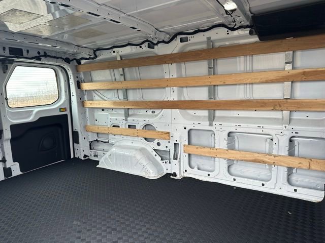 Used 2023 Ford Transit 250 Low Roof AWD w/ Exterior Upgrade Package image 28