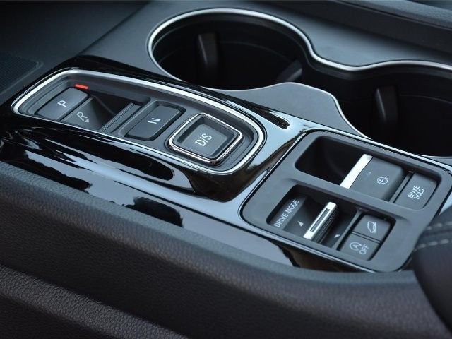 Used 2025 Honda Pilot EX-L image 14