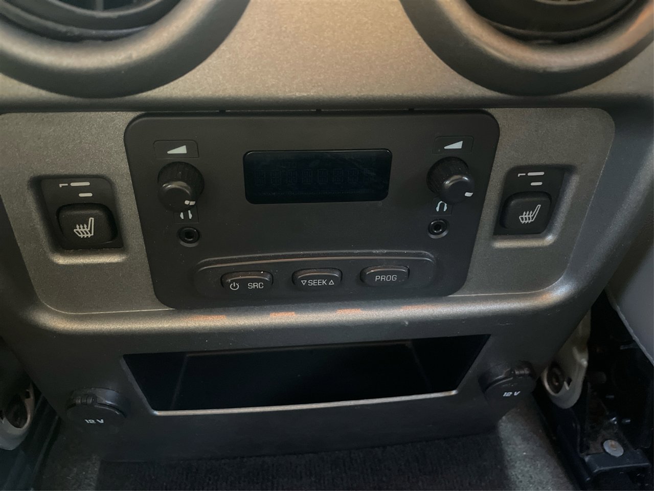 Used 2003 HUMMER H2 w/ Preferred Equipment Group image 62