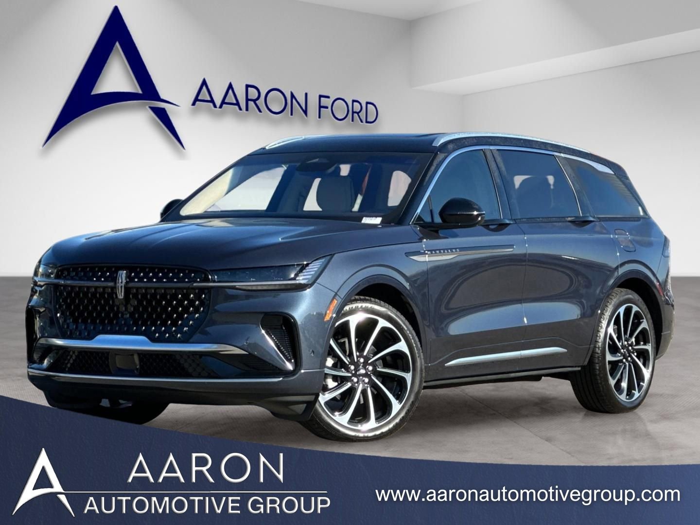 Used 2024 Lincoln Nautilus Black Label image 1