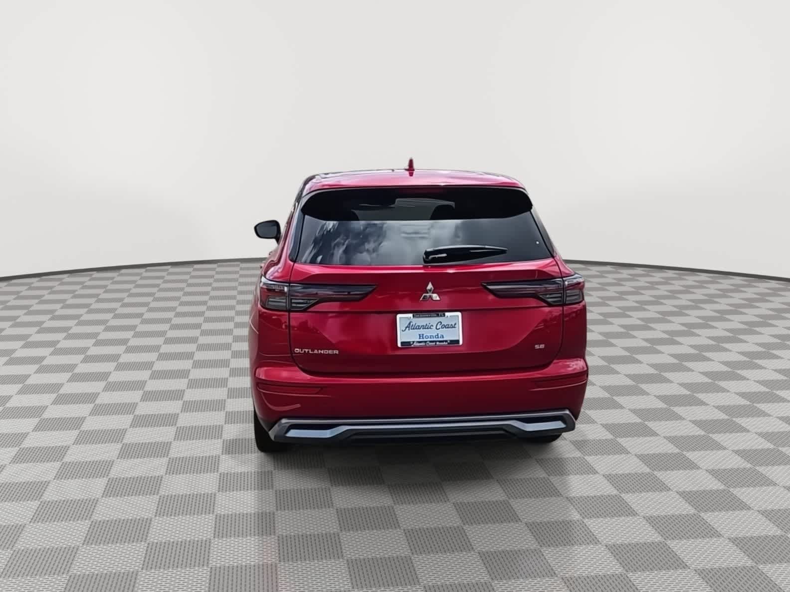 Used 2026 Mitsubishi Outlander SE FWD image 7