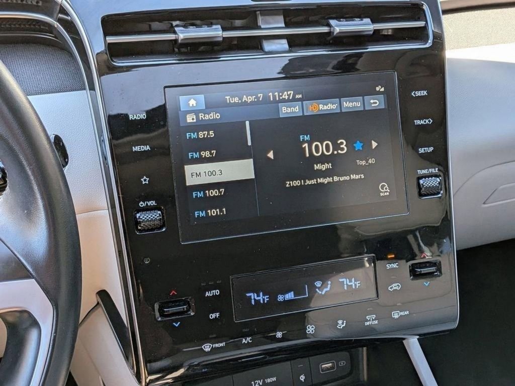 Used 2023 Hyundai Tucson SEL w/ Convenience Package image 18