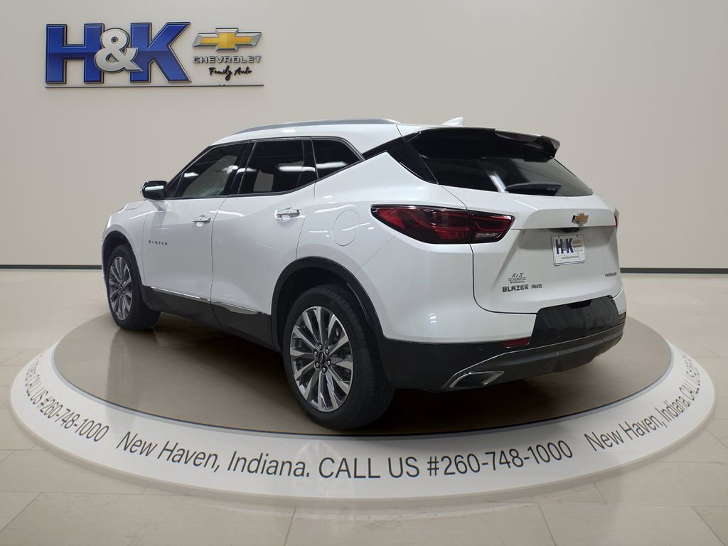 Used 2024 Chevrolet Blazer Premier w/ Driver Confidence II Package image 4
