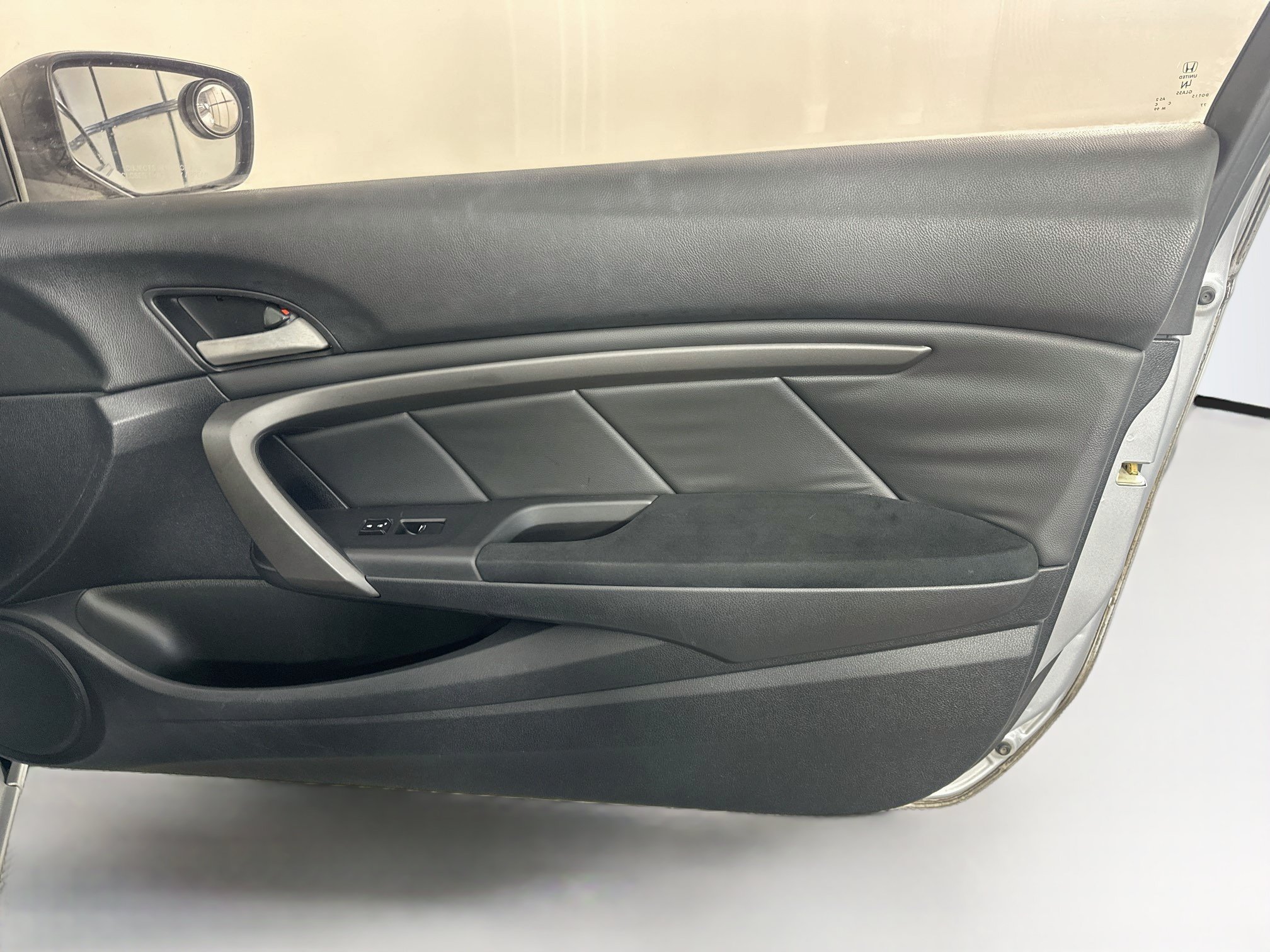 Used 2010 Honda Accord LX-S image 26