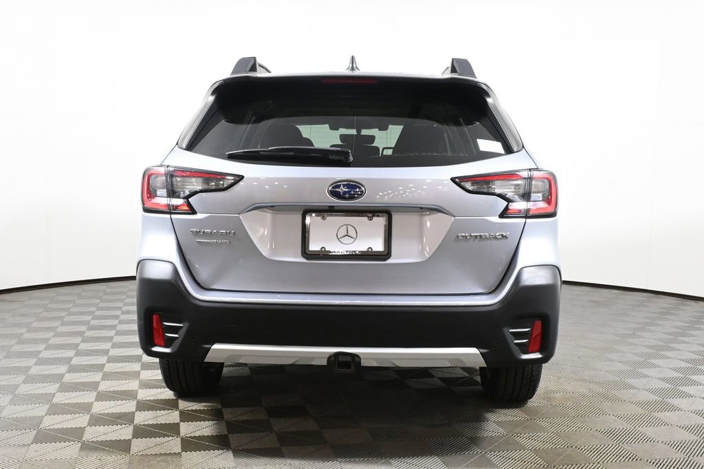 Used 2022 Subaru Outback Limited image 6