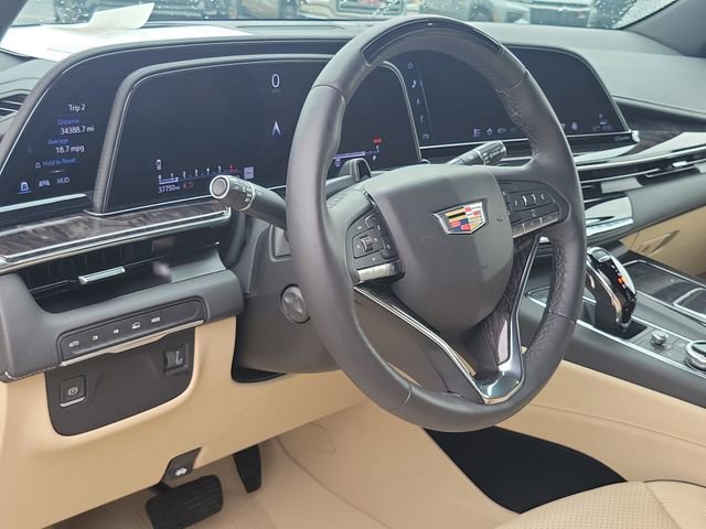 Certified 2023 Cadillac Escalade Premium Luxury w/ LPO, Floor Liner Package AWD/4WD image 10
