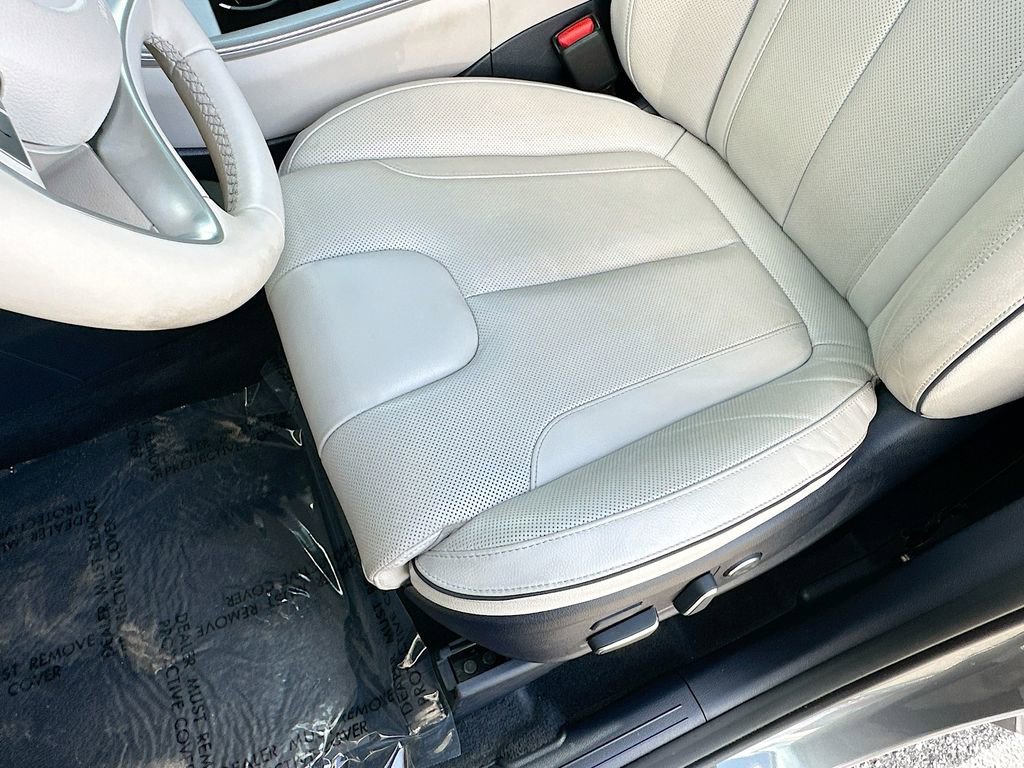 Used 2023 Hyundai Palisade Limited image 18