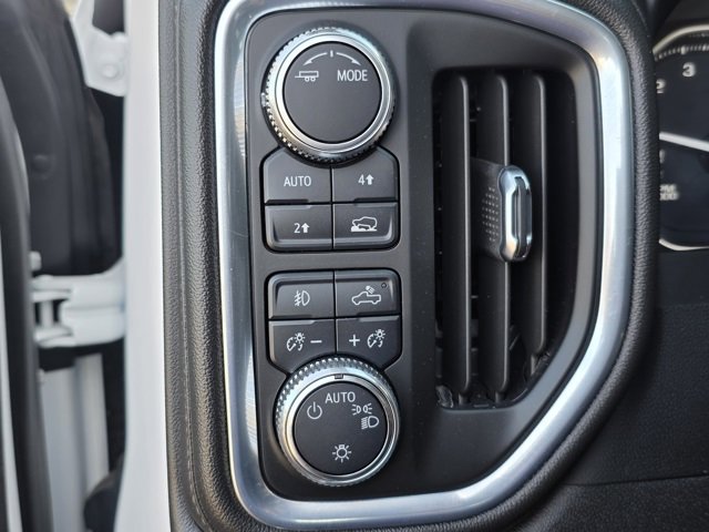 Used 2022 GMC Sierra 1500 Elevation image 26