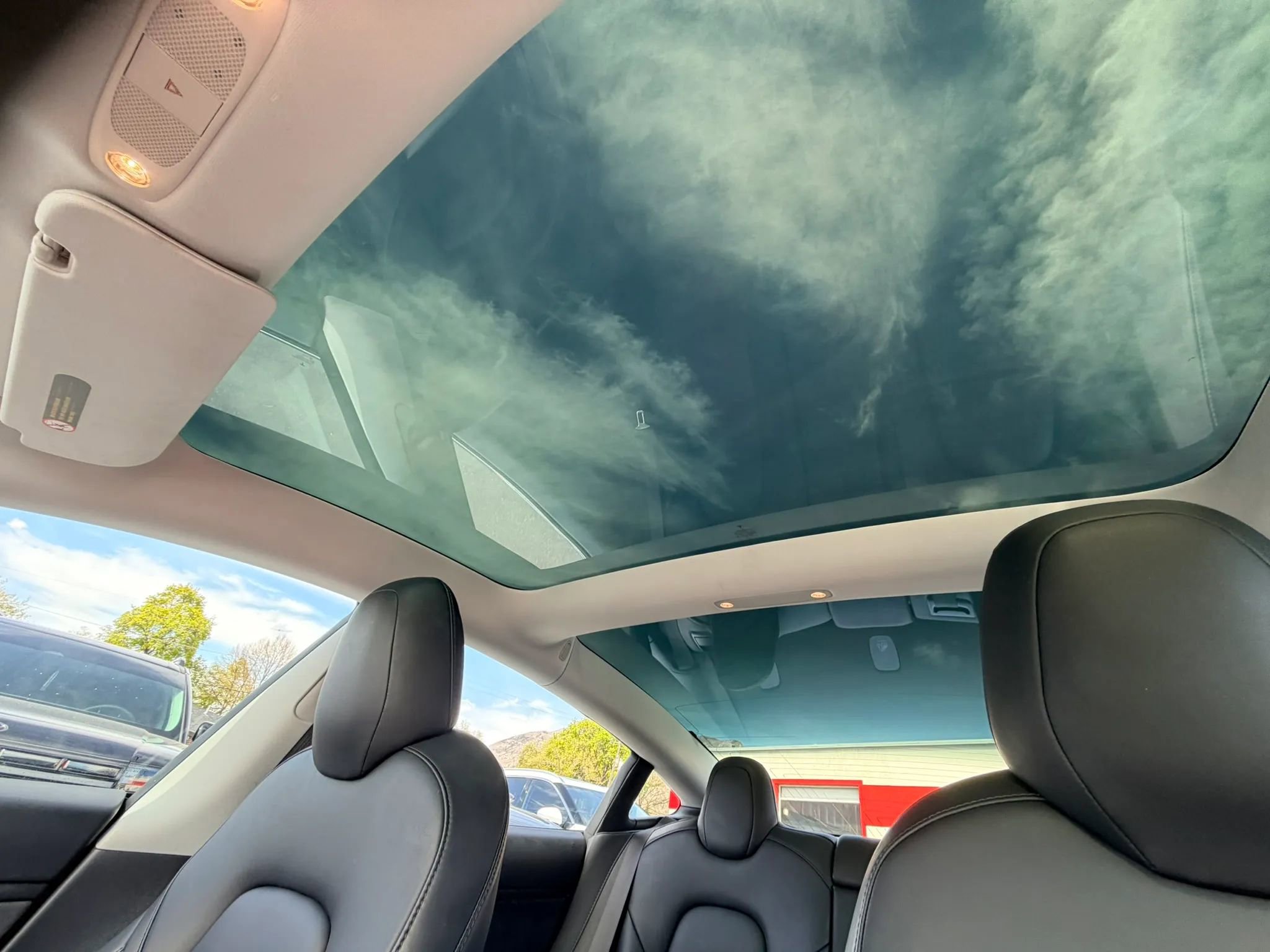 Used 2018 Tesla Model 3 Long Range image 23