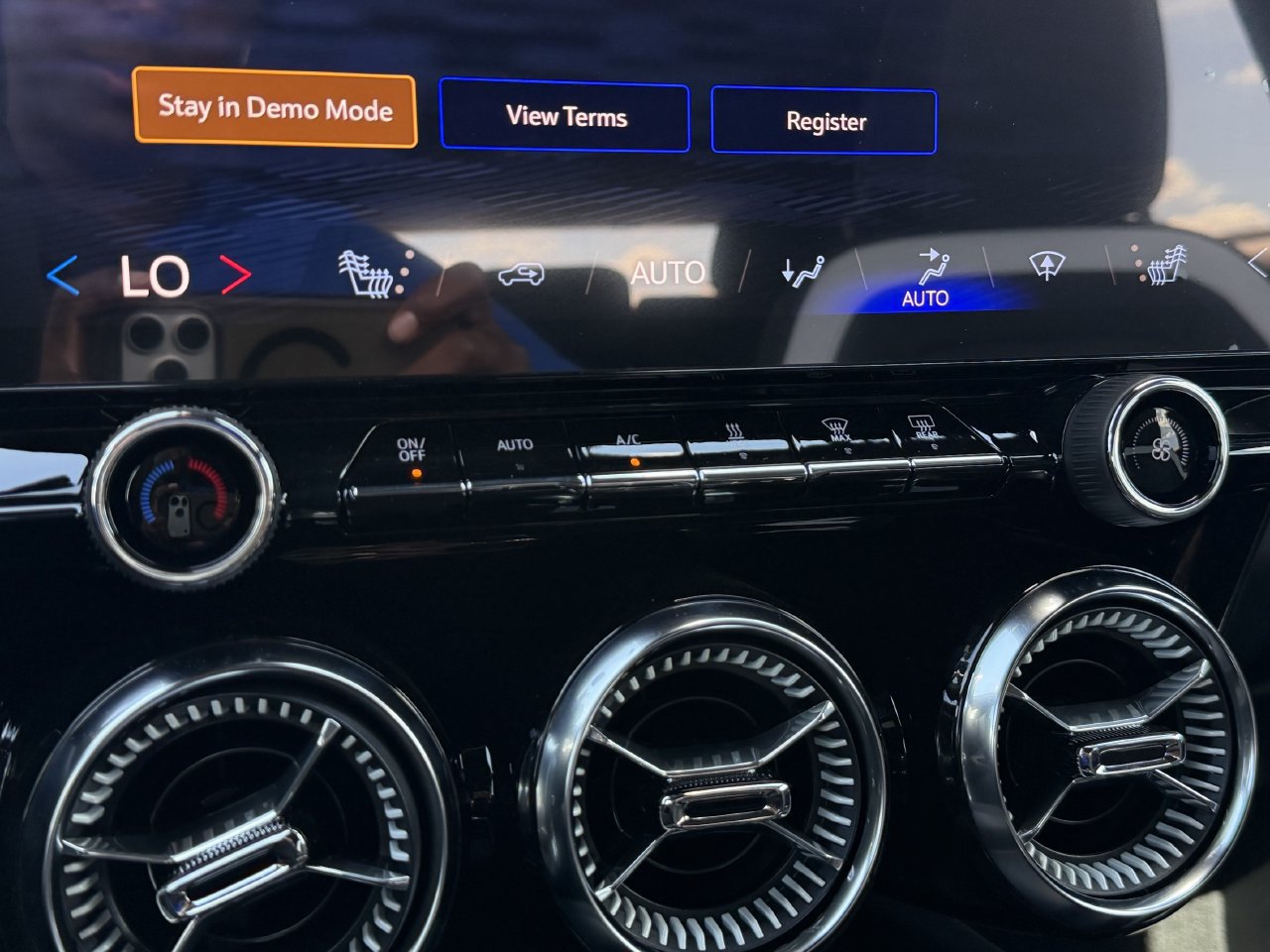 New 2027 Chevrolet Blazer EV LT FWD image 18
