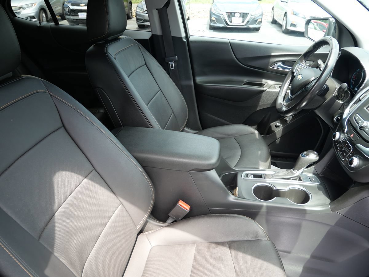 Used 2021 Chevrolet Equinox LT AWD/4WD image 18