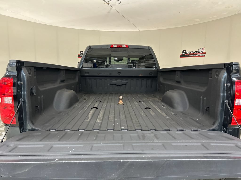Used 2019 Chevrolet Silverado 3500 High Country w/ Duramax Plus Package AWD/4WD image 5