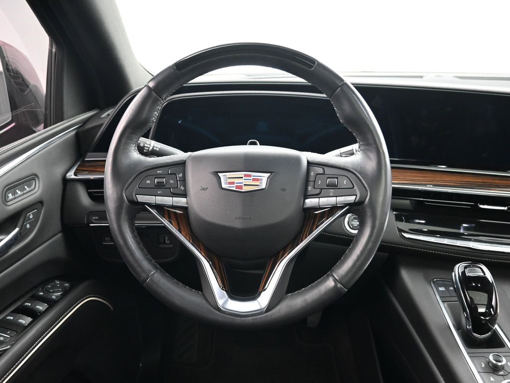 Used 2023 Cadillac Escalade Premium Luxury image 12