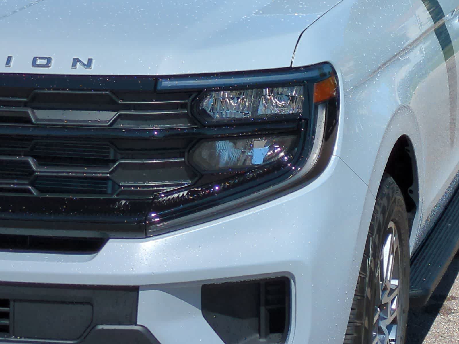 New 2026 Ford Expedition Active AWD/4WD image 11
