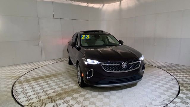 Used 2023 Buick Envision Avenir image 3