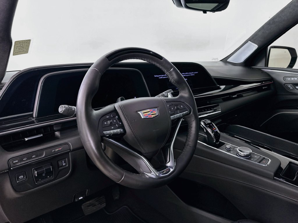 Certified 2024 Cadillac Escalade V w/ LPO, ONYX Package AWD/4WD image 9