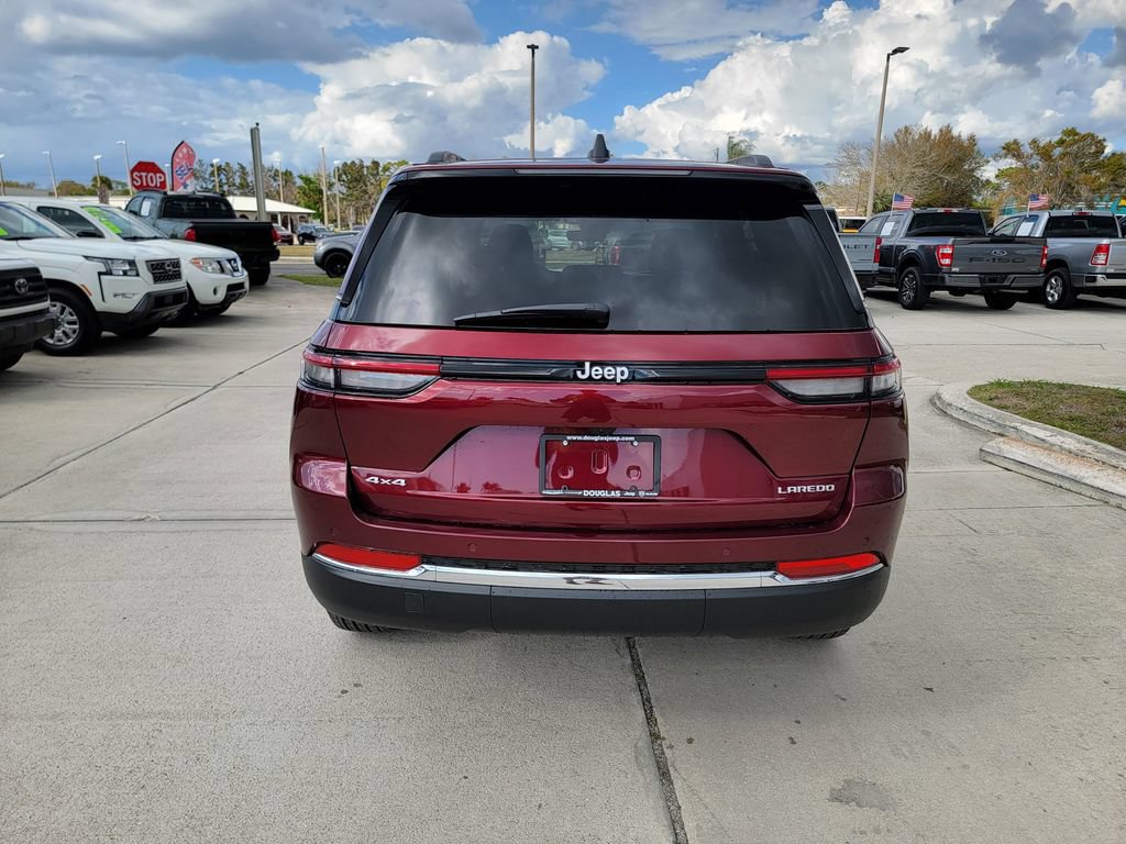 New 2026 Jeep Grand Cherokee Laredo X AWD/4WD image 3
