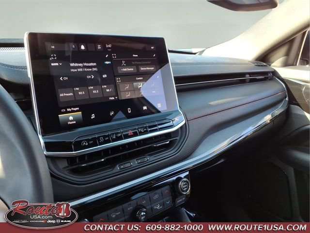 Used 2024 Jeep Compass Trailhawk image 29