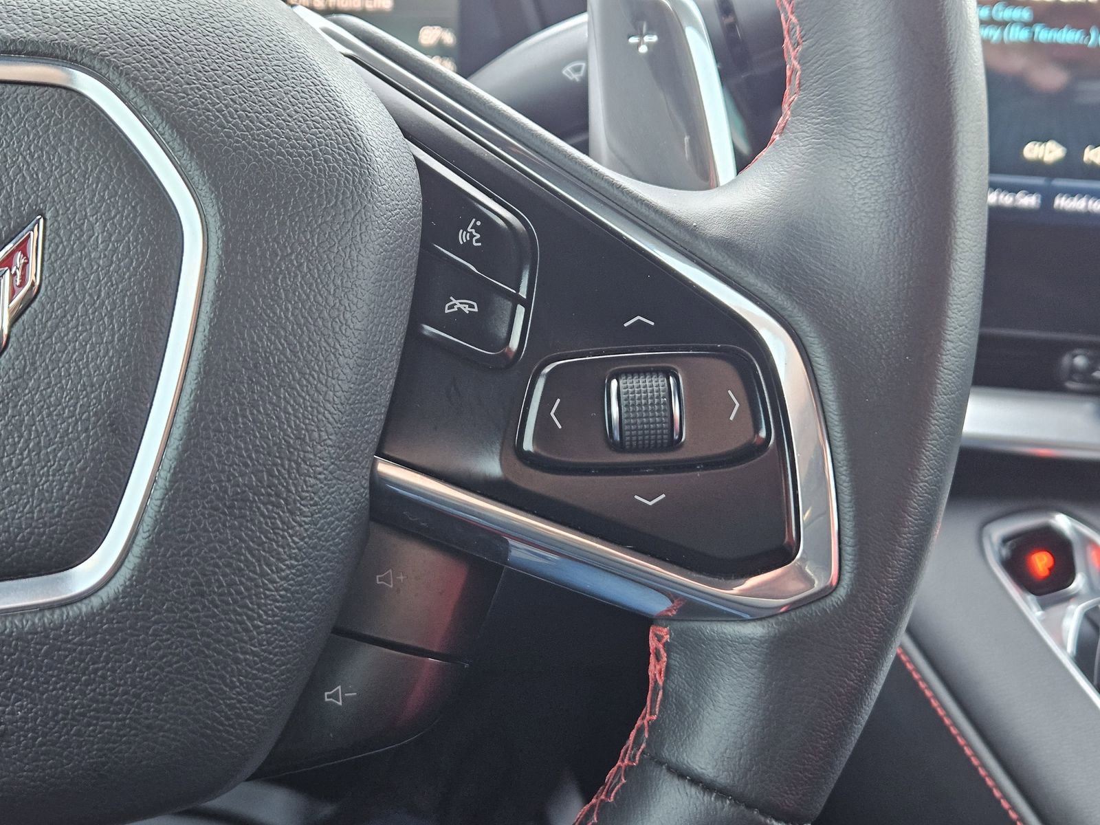 Certified 2024 Chevrolet Corvette Stingray Coupe w/ Chrome Exterior Badge Package image 26