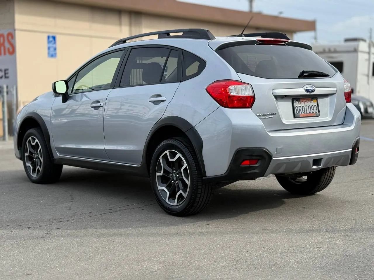 Used 2017 Subaru Crosstrek 2.0i Premium AWD/4WD image 12