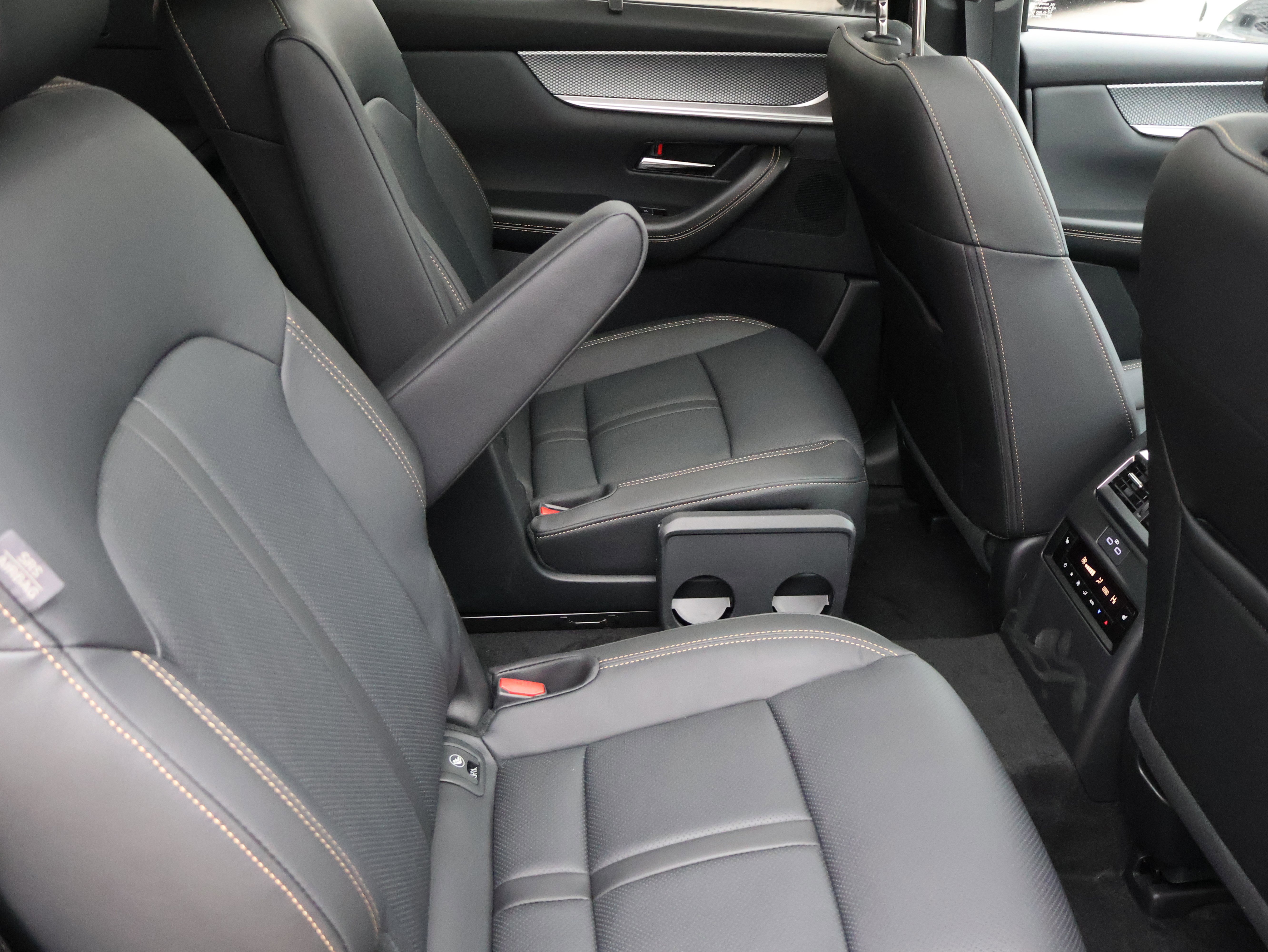 New 2026 MAZDA CX-90 Plug-In Hybrid w/Premium Sport image 15