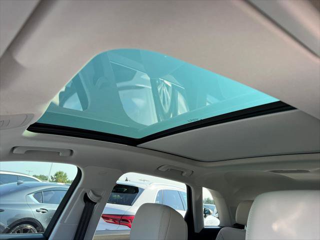 Certified 2022 Audi Q3 2.0T Premium AWD/4WD image 33